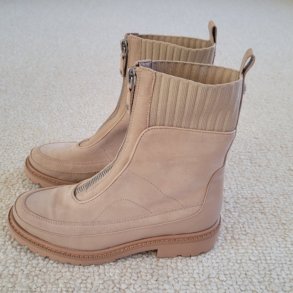 Sam Edelman Leone Leather Lug Chunky Sole Chelsea Boots Size 8.5M Suede.